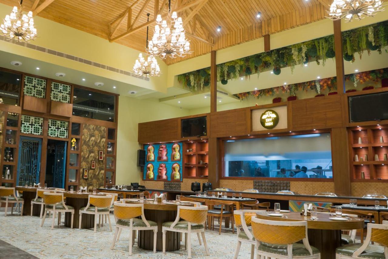 Clarks Inn Suites Kangra Exterior photo